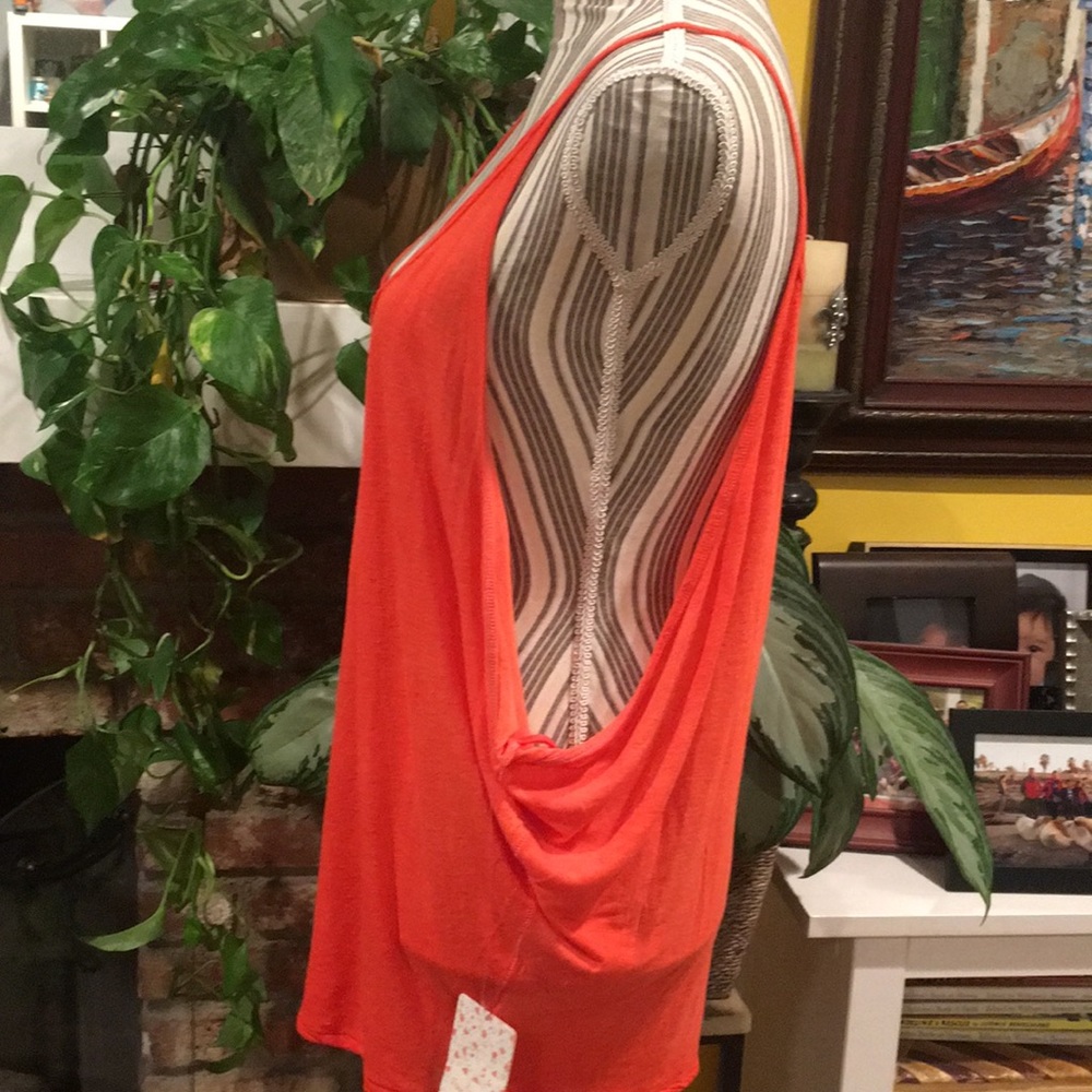 ๐HP๐ Free People WE THE FREE sleeveless Tank - Picture 3 of 7